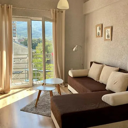 18b Apartment